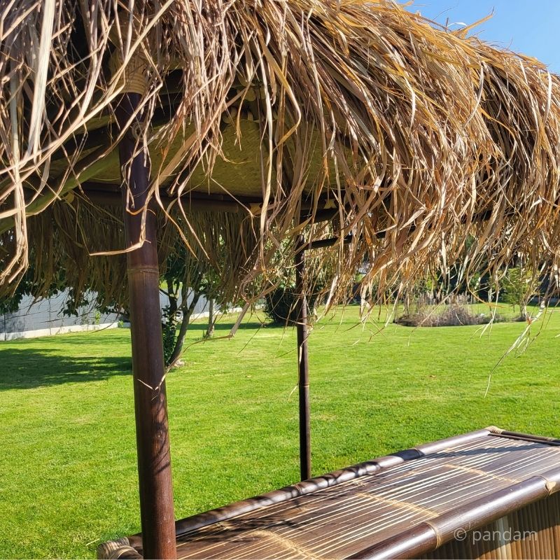 Bar paillotte en bambou