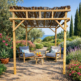 Pergola en bambou inclinée