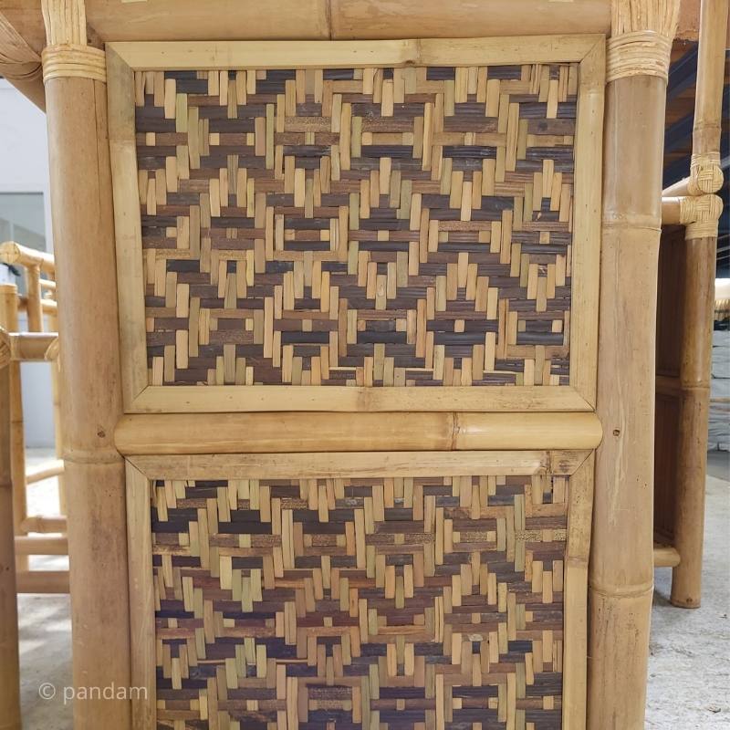 tressage en bambou sur tiki bar